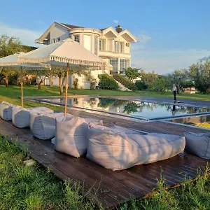 https://kinoapartment.albaniahotels.org