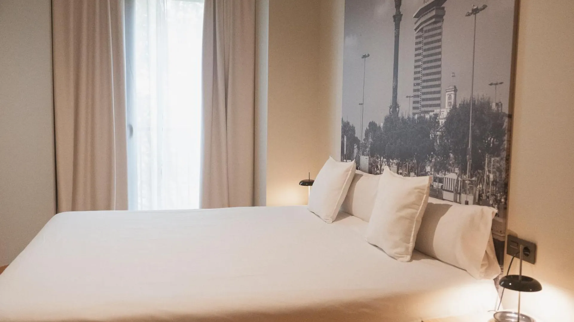 Apartments Hotel Sant Pau Barcelona 0*,